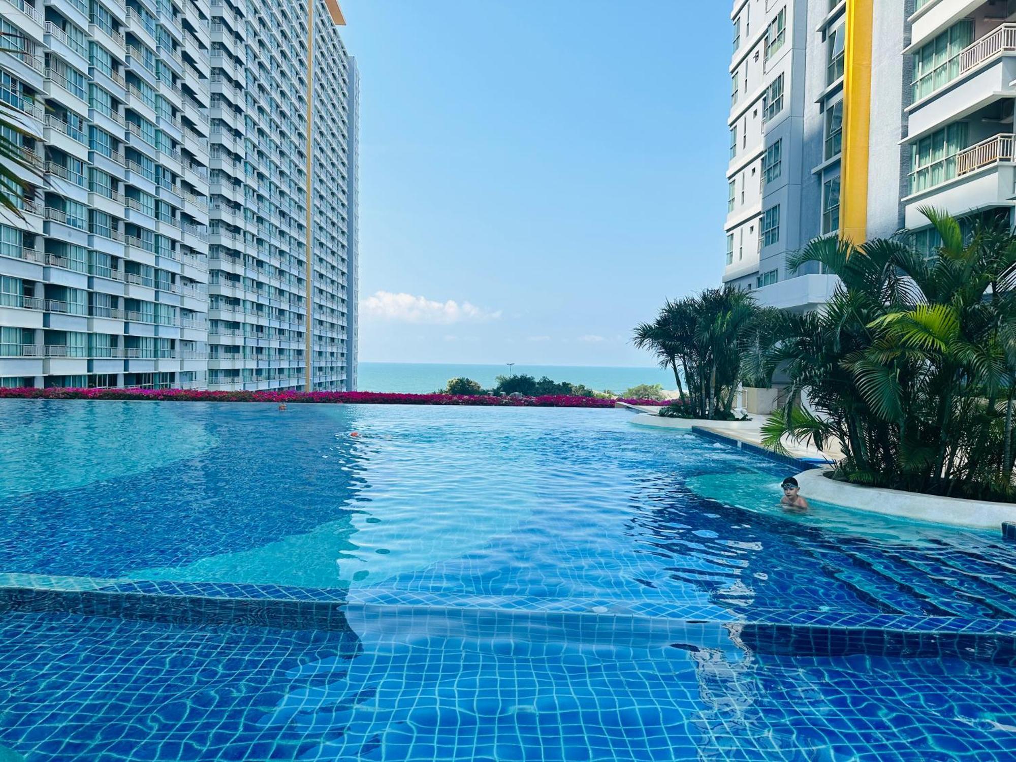 Seaview Beach Room Lumpini-Pool And Gym Face To Ocean Джомтьєн-Біч Екстер'єр фото