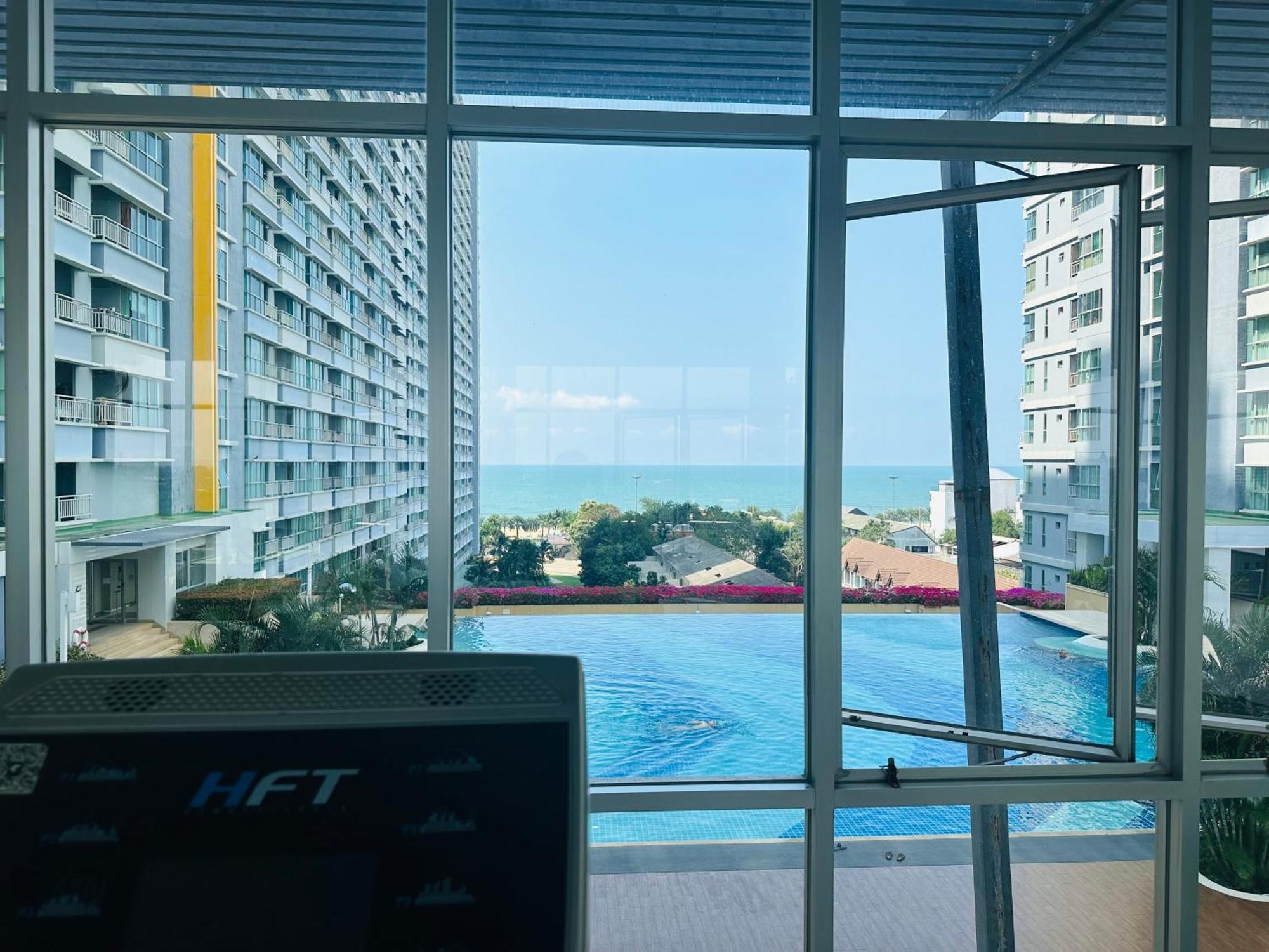 Seaview Beach Room Lumpini-Pool And Gym Face To Ocean Джомтьєн-Біч Екстер'єр фото