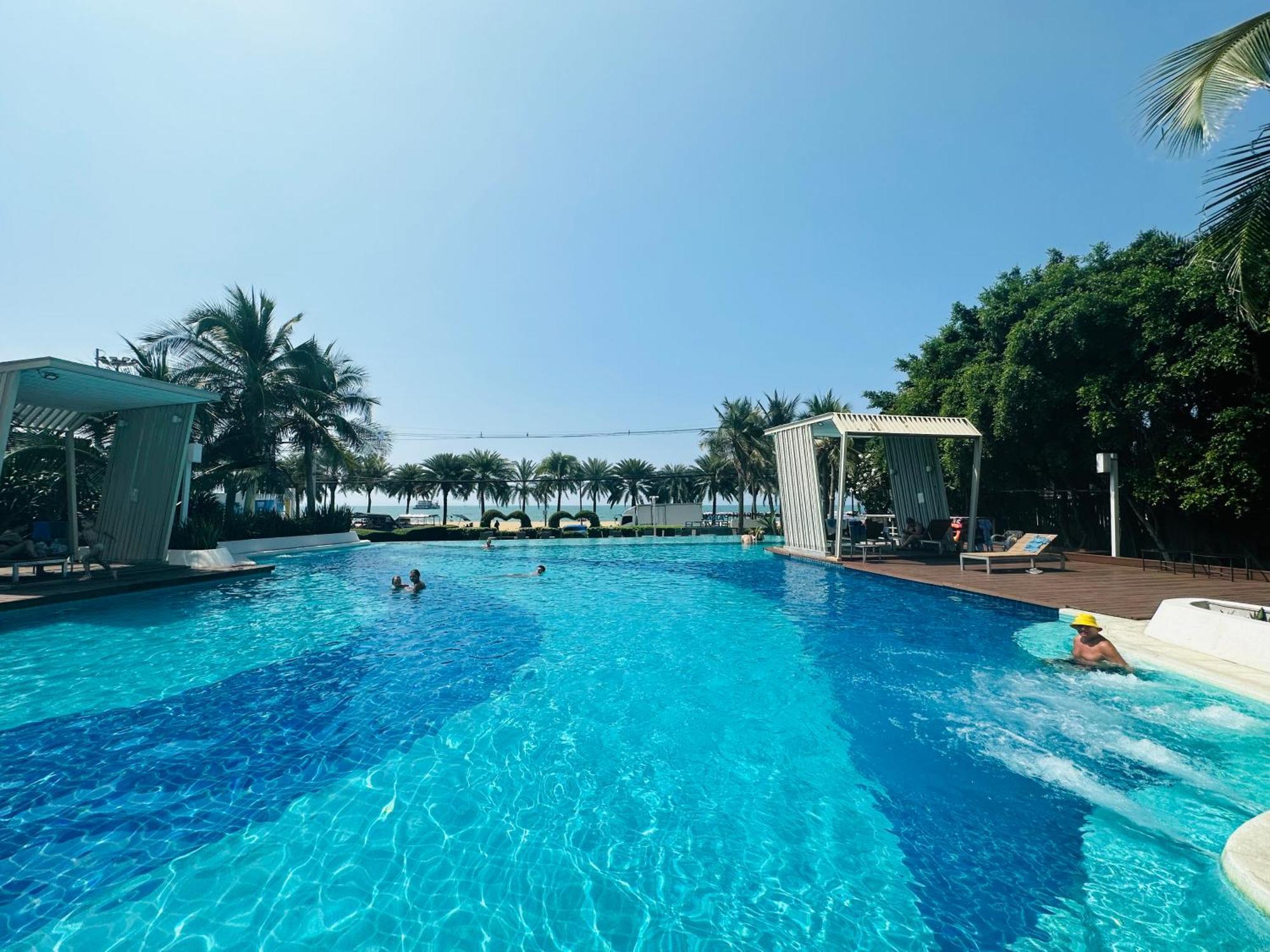 Seaview Beach Room Lumpini-Pool And Gym Face To Ocean Джомтьєн-Біч Екстер'єр фото
